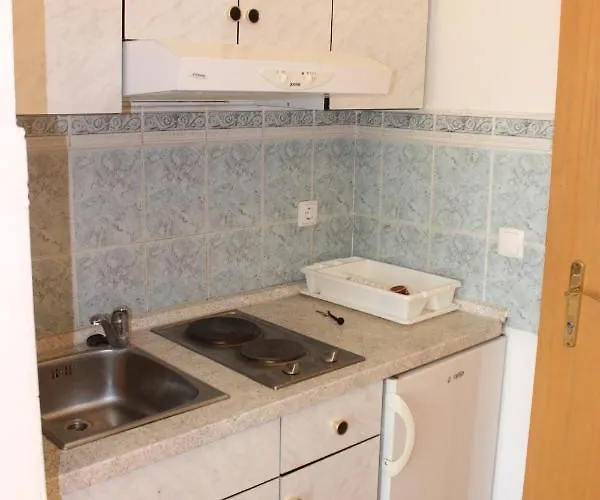 With A Parking Space Gradac, Makarska - 15628 * Градац